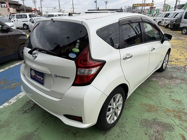 NISSAN NOTE 2017 Image 31
