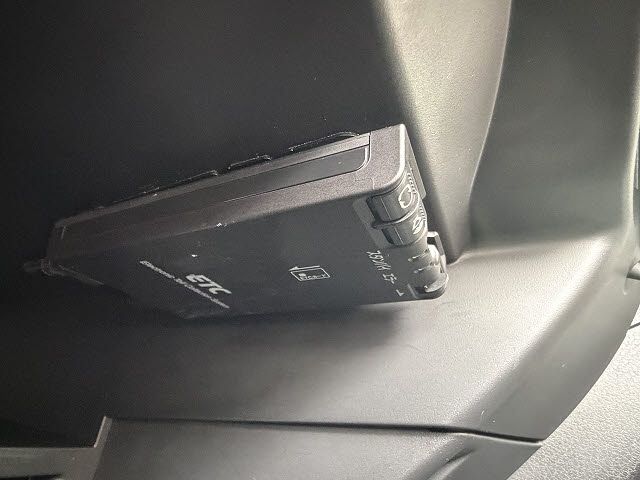 NISSAN NOTE 2017 Image 31