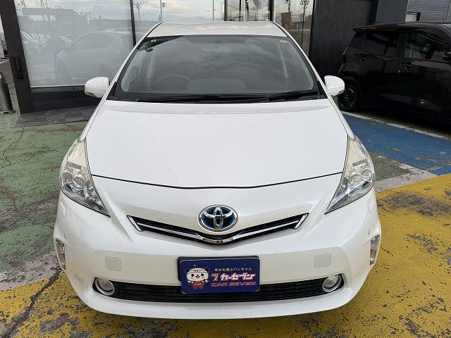 TOYOTA PRIUS ALPHA 2014 Image 31