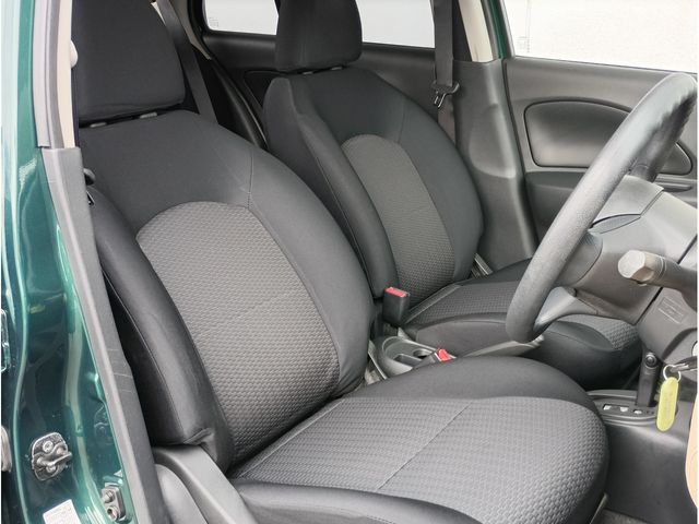 MITSUOKA VIEWT 2011 Image 31