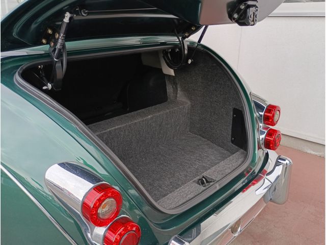 MITSUOKA VIEWT 2011 Image 31