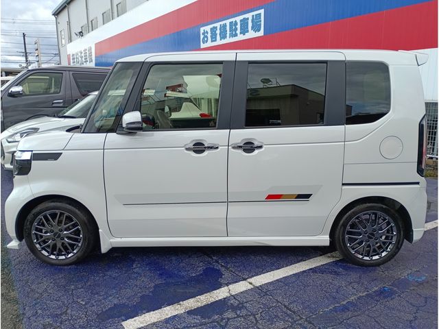 HONDA N BOX CUSTOM 2024 Image 31