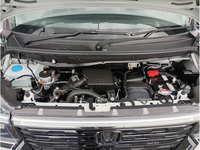 HONDA N BOX CUSTOM 2024 Image 31