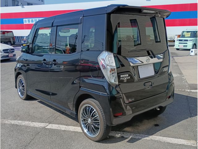 NISSAN DAYZ ROOX 2018 Image 31