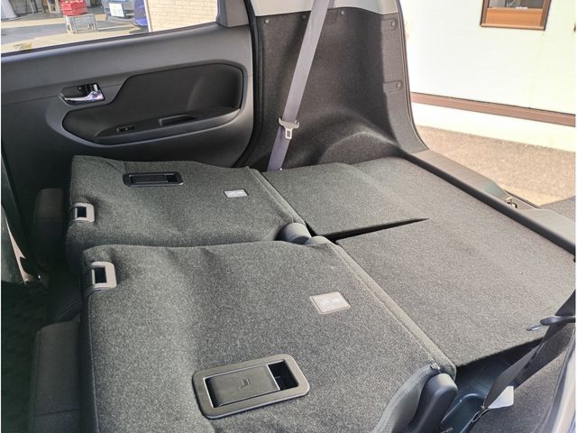 DAIHATSU MOVE CUSTOM 2021 Image 31