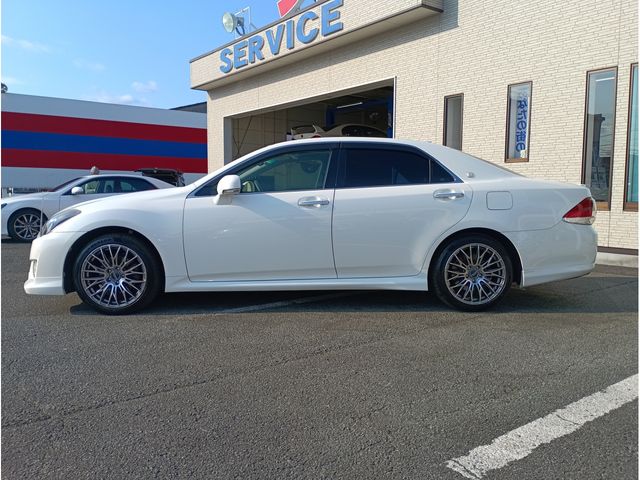 TOYOTA CROWN SEDAN 2013 Image 31