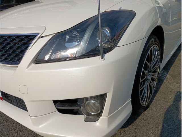 TOYOTA CROWN SEDAN 2013 Image 31