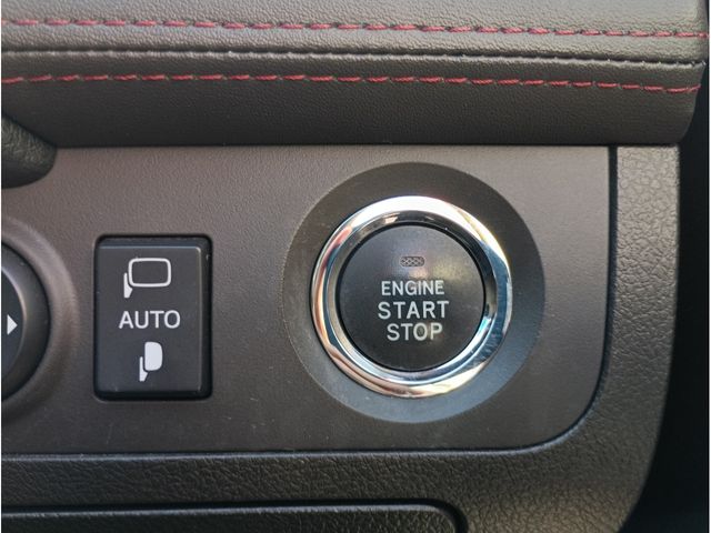 TOYOTA CROWN SEDAN 2013 Image 31