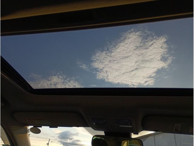 TOYOTA MARK X 2017 Image 31