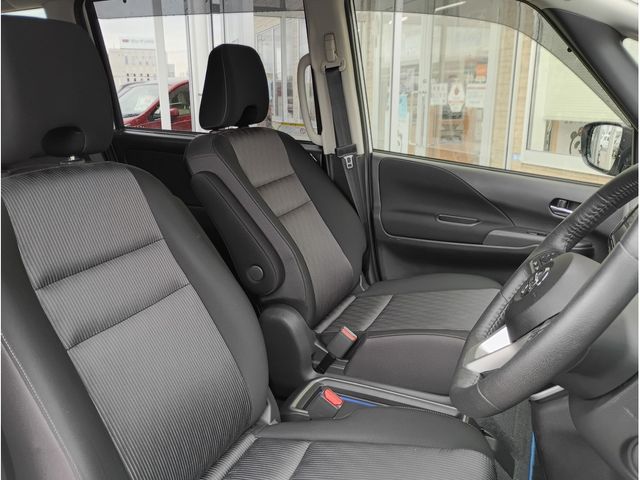 NISSAN SERENA  WG 2022 Image 31