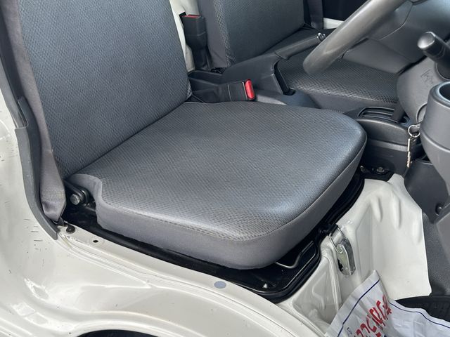 DAIHATSU HIJET TRUCK 2016 Image 31