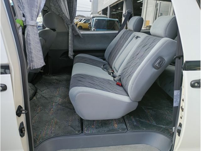 TOYOTA ESTIMA  4WD 1999 Image 31