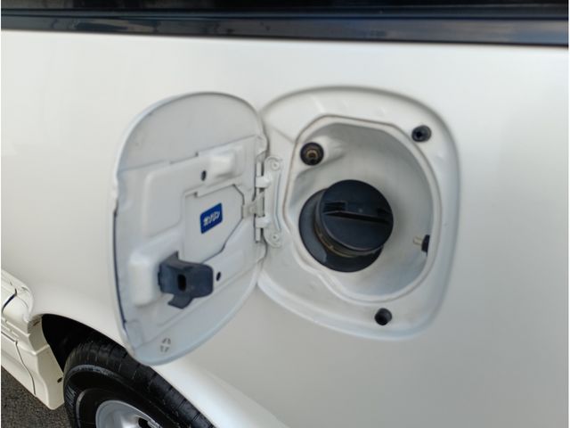 TOYOTA ESTIMA  4WD 1999 Image 31