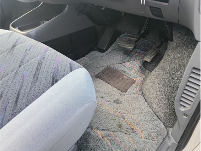 TOYOTA ESTIMA  4WD 1999 Image 31