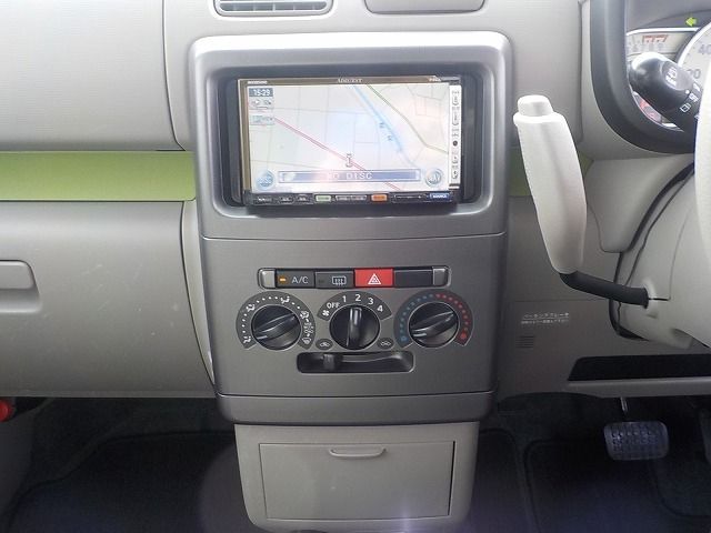 DAIHATSU MOVE CONTE 2015 Image 31