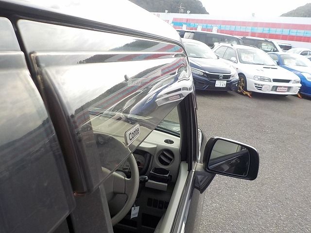 DAIHATSU MOVE CONTE 2015 Image 31