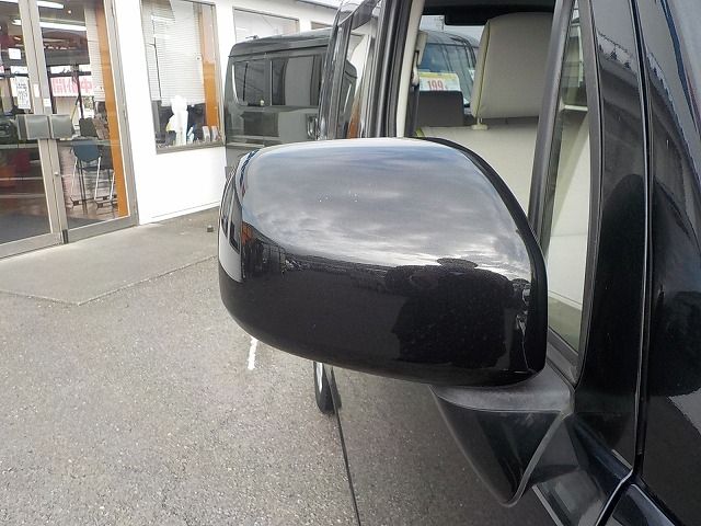 DAIHATSU MOVE CONTE 2015 Image 31