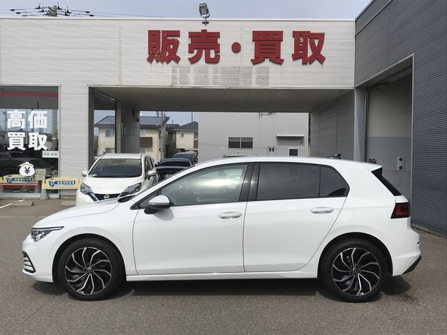 VOLKSWAGEN GOLF 2023 Image 31