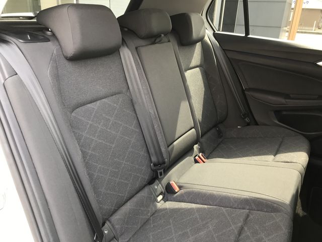 VOLKSWAGEN GOLF 2023 Image 31