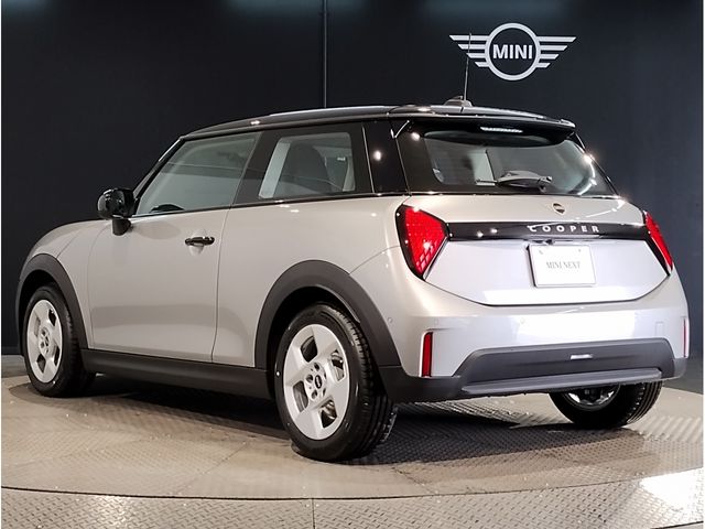 BMW MINI COOPER 2025 Image 31