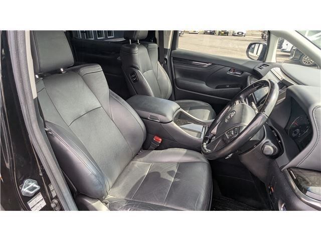 TOYOTA ALPHARD 2017 Image 31