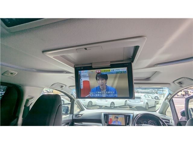 TOYOTA ALPHARD 2017 Image 31