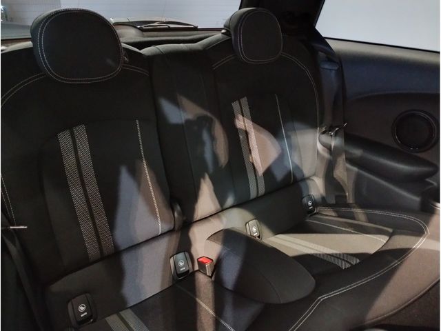 BMW MINI 2020 Image 31