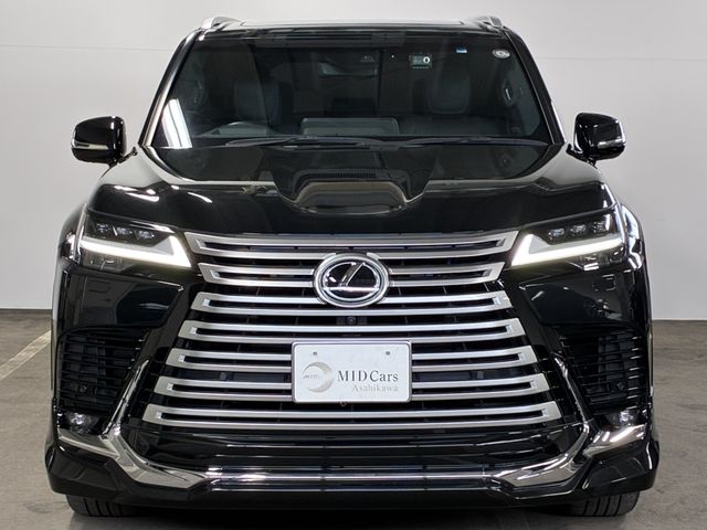 TOYOTA LEXUS LX600 2023 Image 31