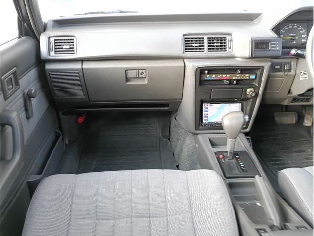 TOYOTA MARK2 VAN 2WD 1995 Image 31