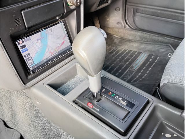 TOYOTA MARK2 VAN 2WD 1995 Image 31