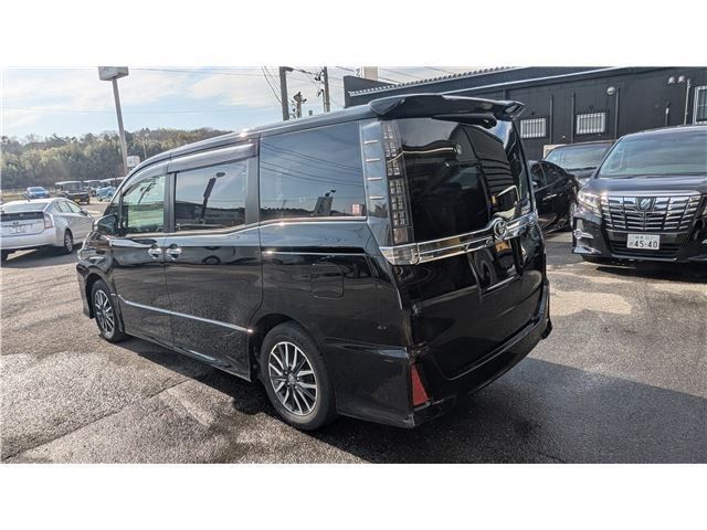 TOYOTA VOXY 2016 Image 31