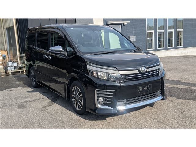 TOYOTA VOXY 2016 Image 31