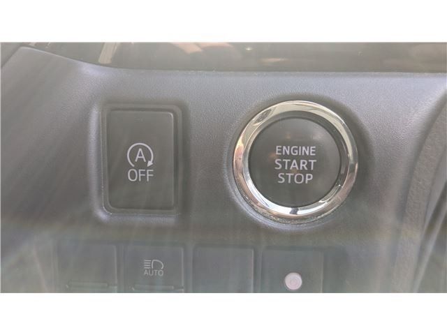 TOYOTA VOXY 2016 Image 31