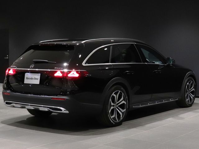 MERCEDES BENZ E CLAS 2025 Image 31