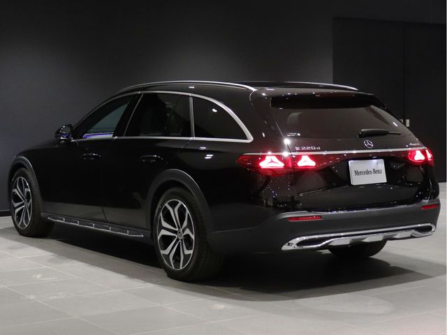 MERCEDES BENZ E CLAS 2025 Image 31