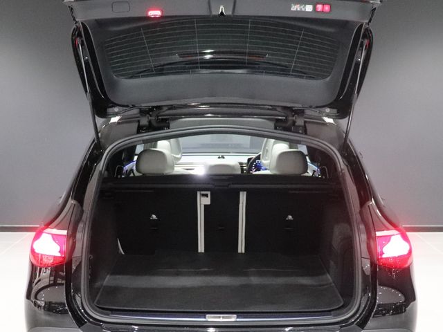 MERCEDES BENZ E CLAS 2025 Image 31