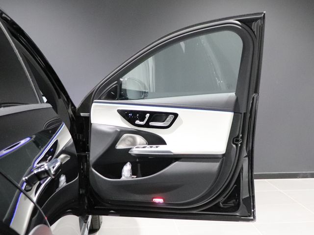 MERCEDES BENZ E CLAS 2025 Image 31