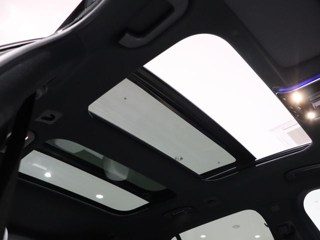 MERCEDES BENZ E CLAS 2025 Image 31