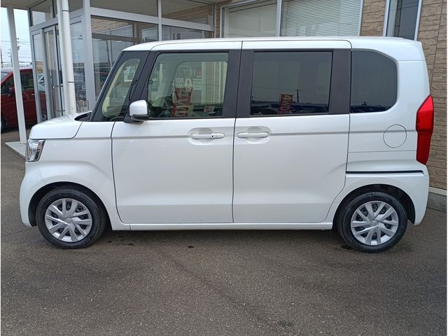 HONDA N BOX 2021 Image 31