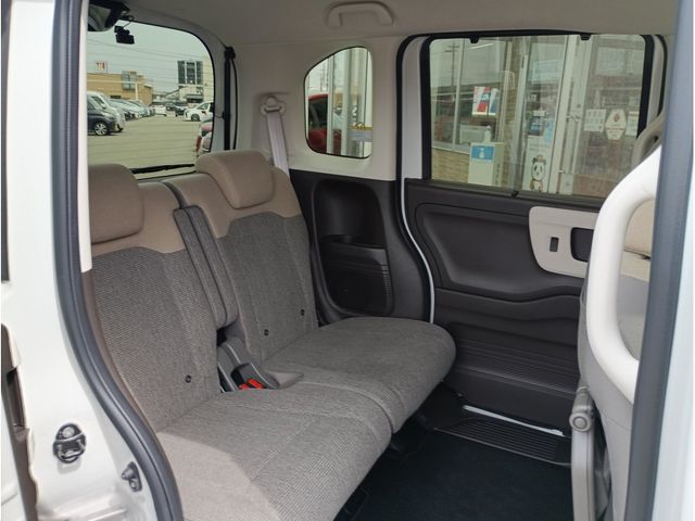 HONDA N BOX 2021 Image 31