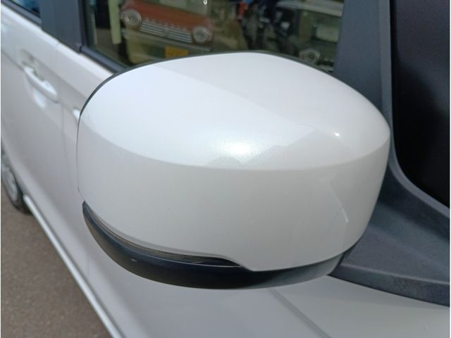 HONDA N BOX 2021 Image 31