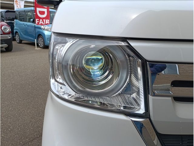 HONDA N BOX 2021 Image 31