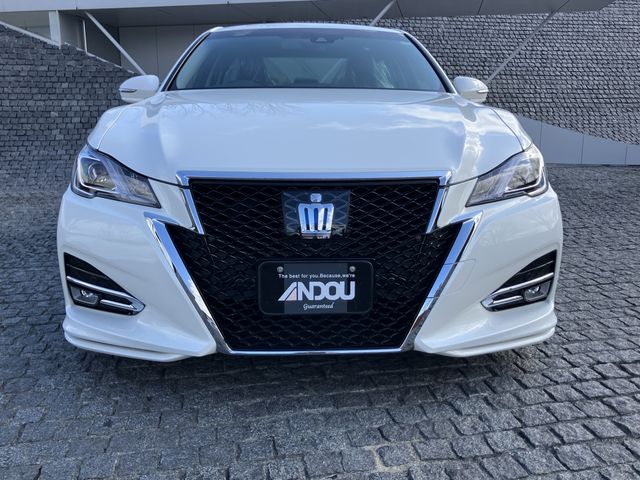 TOYOTA CROWN SEDAN HYBRID 2017 Image 31