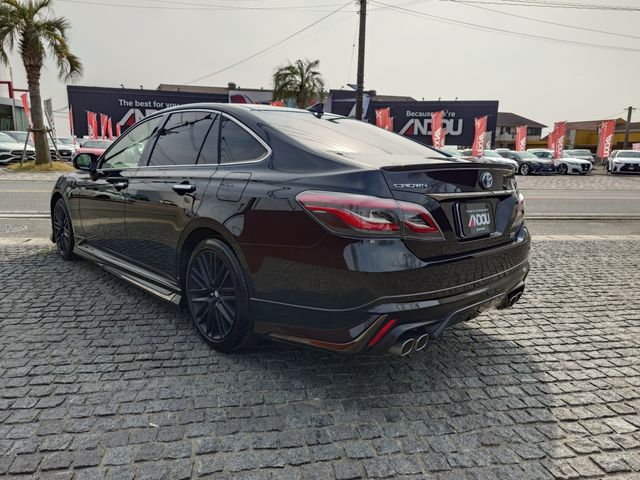 TOYOTA CROWN SEDAN HYBRID 2022 Image 31