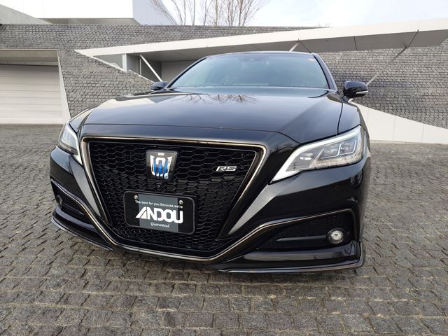 TOYOTA CROWN SEDAN HYBRID 2022 Image 31