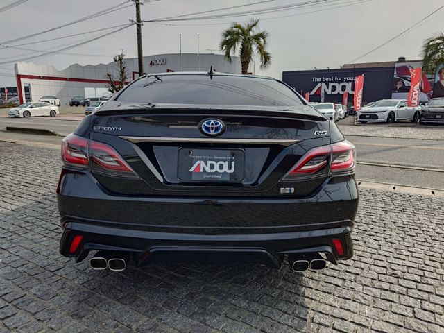 TOYOTA CROWN SEDAN HYBRID 2022 Image 31