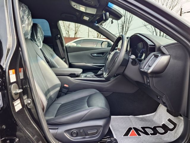 TOYOTA CROWN SEDAN HYBRID 2022 Image 31