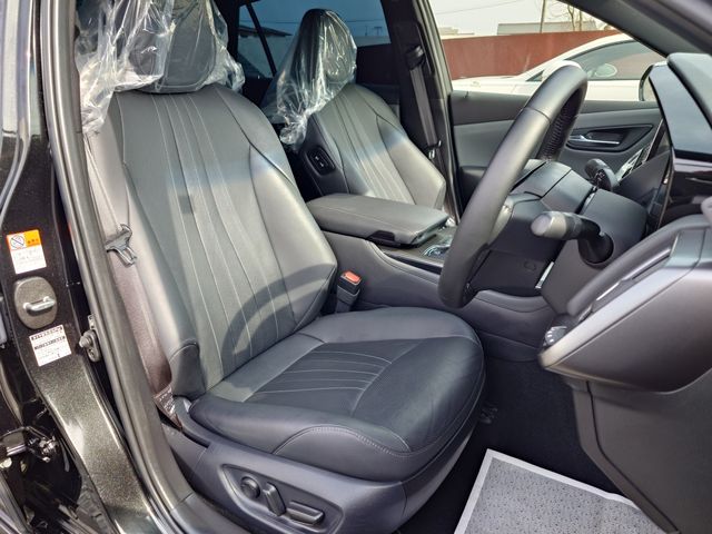 TOYOTA CROWN SEDAN HYBRID 2022 Image 31