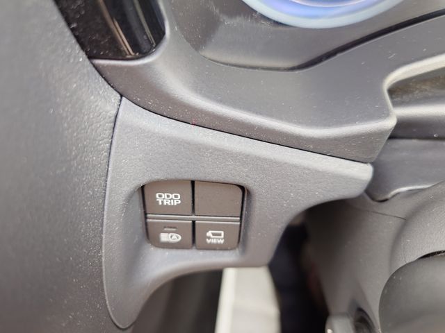 TOYOTA CROWN SEDAN HYBRID 2022 Image 31