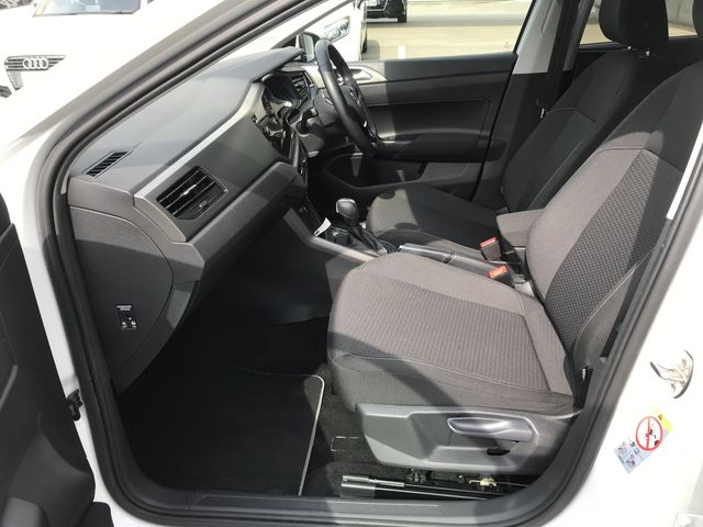 VOLKSWAGEN POLO 2020 Image 31